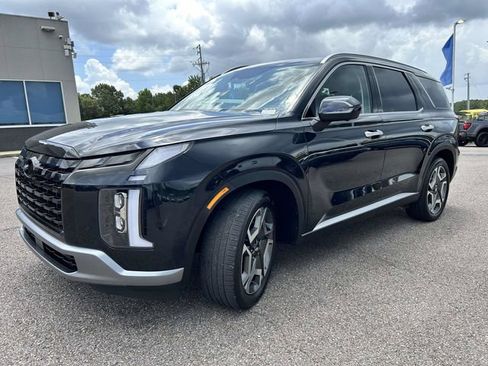 Used 2024 Hyundai Palisade SEL w/ Premium Package FWD image 7
