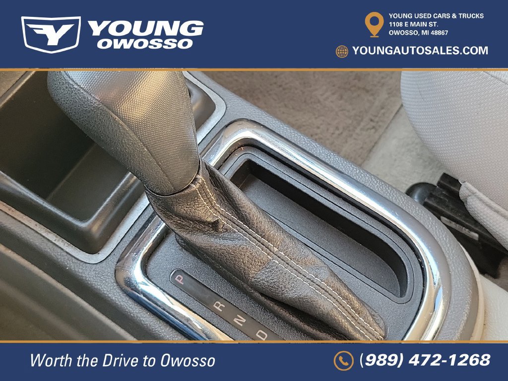 Used 2009 Chevrolet HHR LS FWD image 19