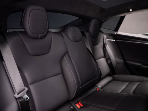 Used 2022 Tesla Model S Plaid image 57