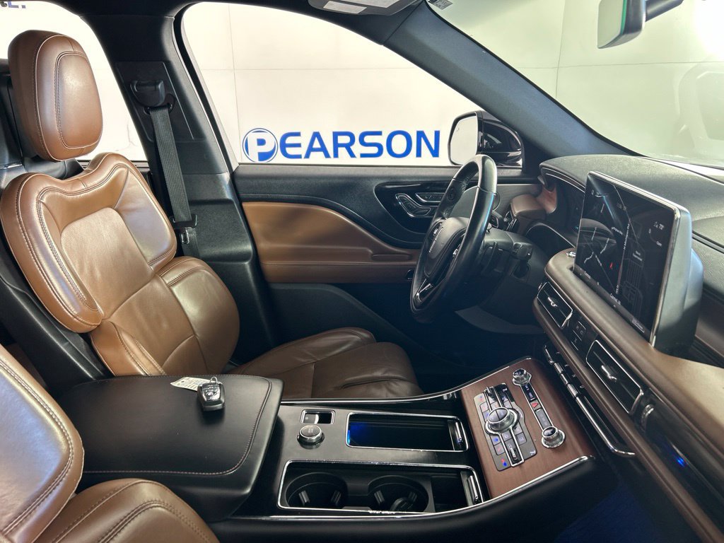 Used 2020 Lincoln Aviator Reserve w/ Equipment Group 202A AWD/4WD image 21
