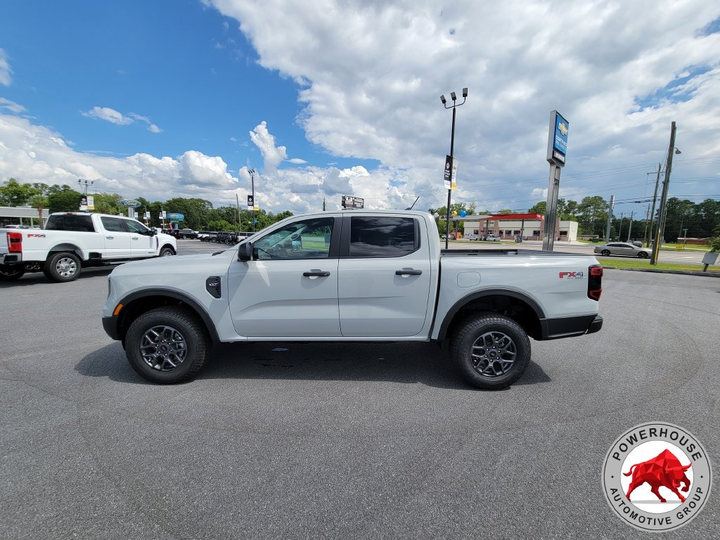 New 2026 Ford Ranger XLT w/ Equipment Group 301A High AWD/4WD image 3