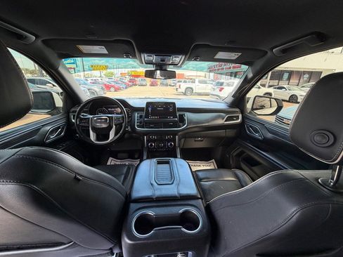 Used 2021 GMC Yukon XL SLT RWD image 14
