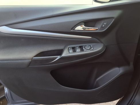 Used 2023 Chevrolet Bolt EUV LT w/ Driver Confidence Package FWD image 18