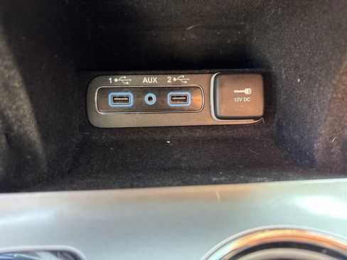 Used 2019 Jeep Grand Cherokee Altitude AWD/4WD image 24