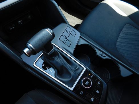 Used 2023 Kia Sportage LX FWD image 21