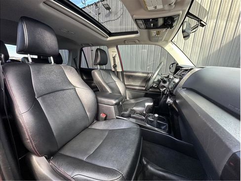 Used 2016 Toyota 4Runner Trail Premium image 4