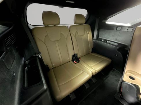 Used 2024 Kia Sorento SX Prestige w/ Olive Brown Leather Package AWD/4WD image 26