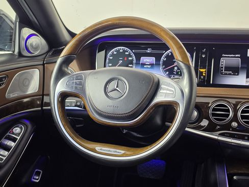 Used 2016 Mercedes-Benz Maybach S 600 image 36