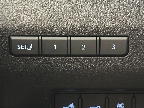 Used 2024 Lexus GX 550 AWD/4WD image 41