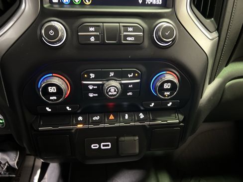 Used 2020 Chevrolet Silverado 1500 LT Trail Boss w/ Convenience Package image 20