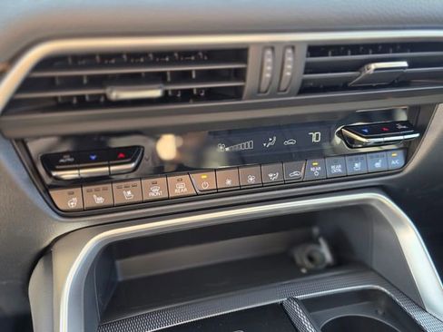New 2026 MAZDA CX-90 Plug-In Hybrid w/ Preferred AWD/4WD image 30
