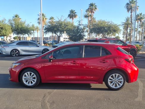Used 2023 Toyota Corolla SE FWD image 7