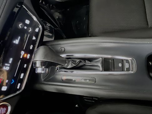 Used 2016 Honda HR-V EX image 25