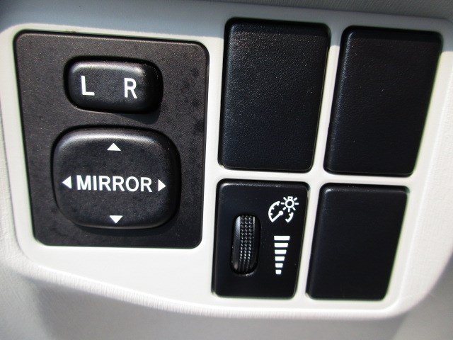 Used 2011 Toyota Prius Two FWD image 16