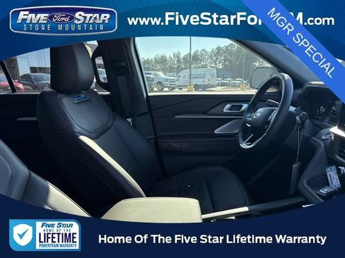 New 2026 Ford Explorer Platinum RWD image 15