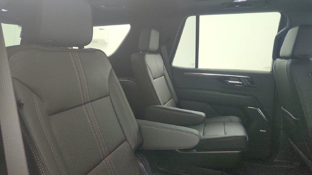 New 2026 Chevrolet Tahoe High Country w/ Sun And Tow Package RWD image 25