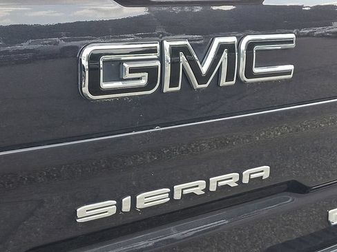 Used 2022 GMC Sierra 1500 Elevation AWD/4WD image 32