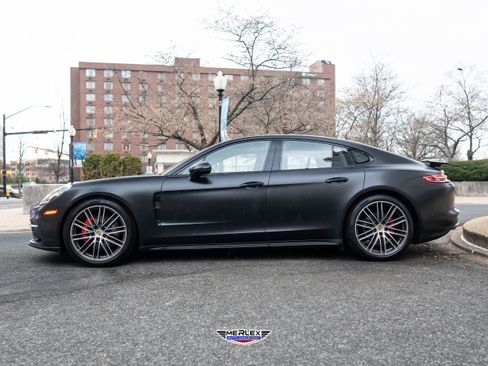 Used 2018 Porsche Panamera 4S AWD/4WD image 4