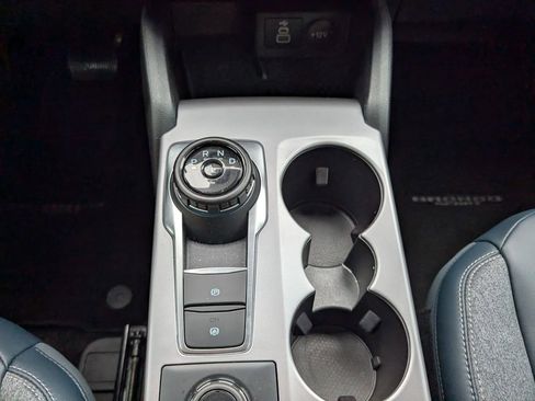 Used 2024 Ford Bronco Sport Outer Banks w/ Tech Package image 23