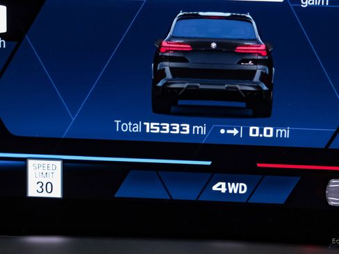 Used 2024 BMW X5 M Competition w/ Executive Package image 59