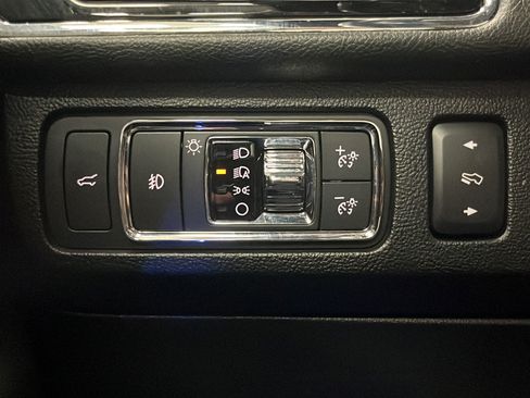 Used 2022 Lincoln Navigator L Reserve AWD/4WD image 31