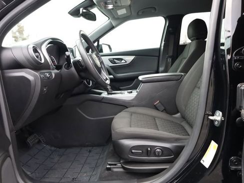 Used 2021 Chevrolet Blazer LT image 11