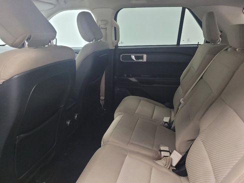 Used 2020 Ford Explorer 2WD image 18