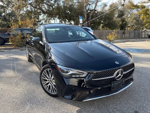 Used 2025 Mercedes-Benz CLA 250 4MATIC image 4