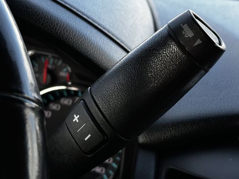 Used 2020 GMC Yukon SLT w/ Open Road Package image 26