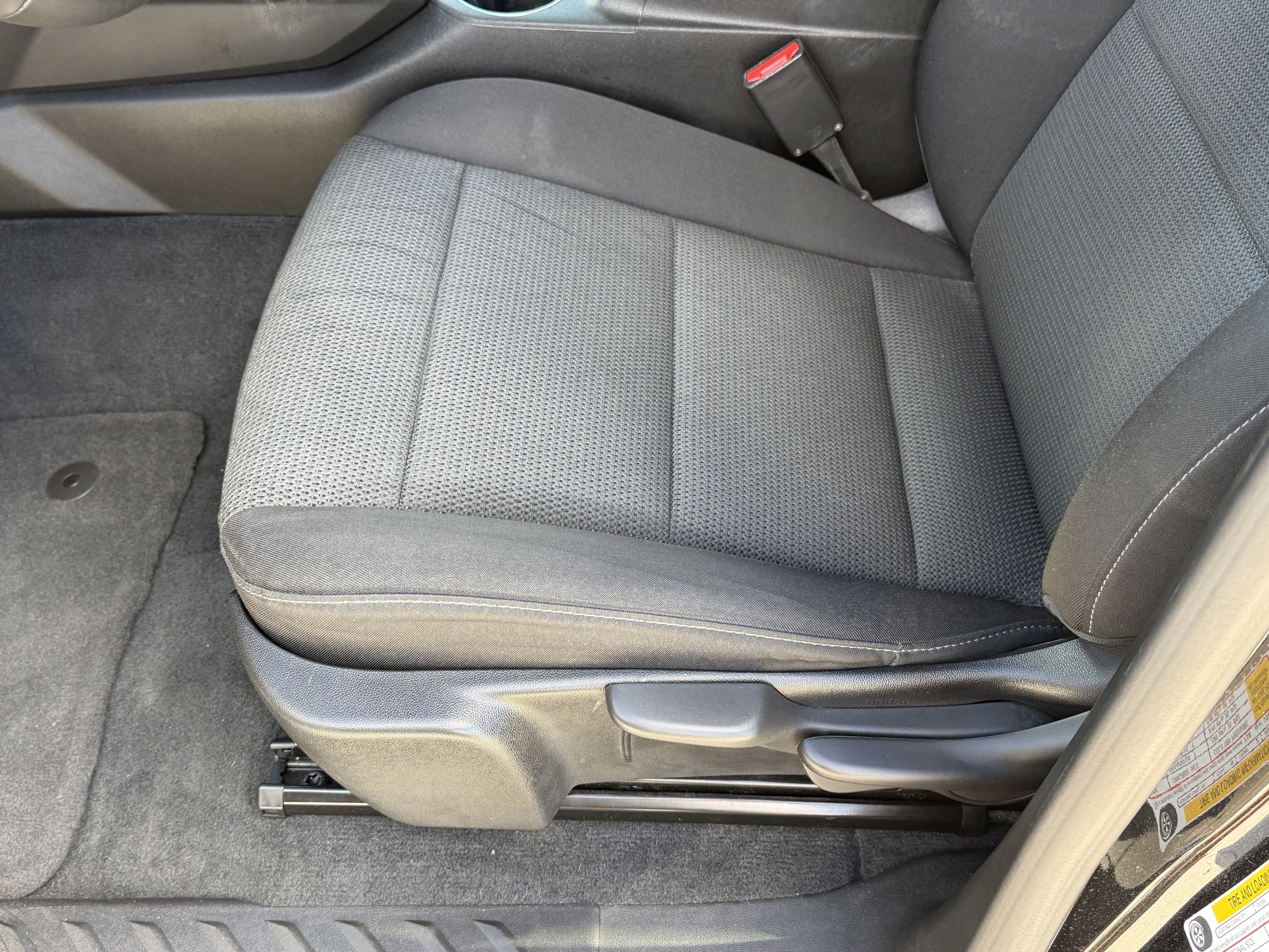 Used 2023 GMC Canyon Elevation w/ Convenience Package RWD image 12