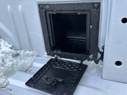 New 2025 Ford F150 XLT w/ Equipment Group 302A MID image 17