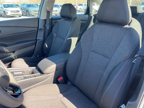 Used 2025 Honda Accord SE image 14