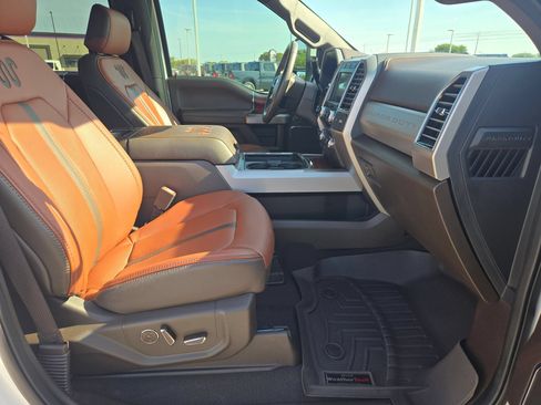 Used 2020 Ford F250 King Ranch w/ King Ranch Ultimate Package AWD/4WD image 28