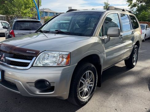 Used 2008 Mitsubishi Endeavor SE AWD/4WD image 5