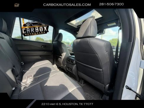 Used 2025 Honda Passport EX-L image 28