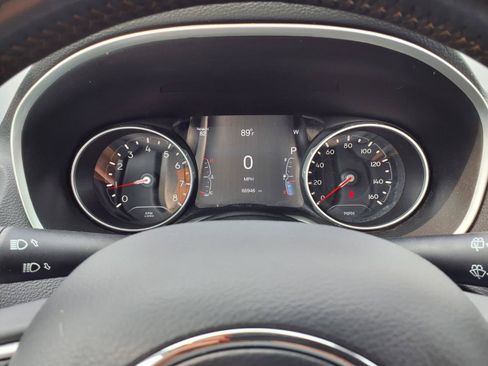 Used 2018 Jeep Compass Limited AWD/4WD image 15