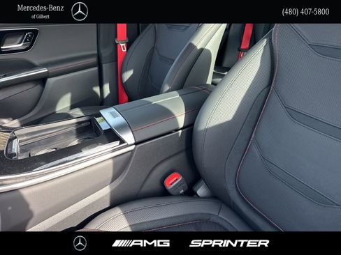 New 2026 Mercedes-Benz GLC 43 AMG 4MATIC image 17