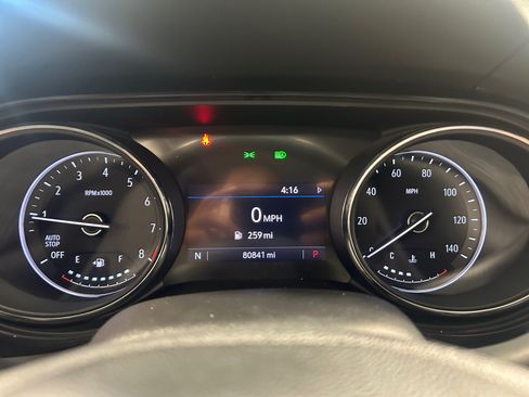 Used 2022 Buick Encore GX Select w/ Sport Touring Package FWD image 14