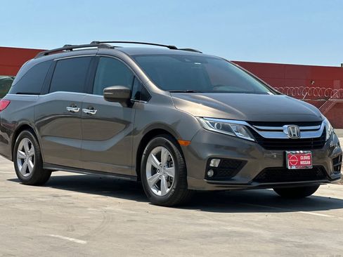 Used 2019 Honda Odyssey EX image 10