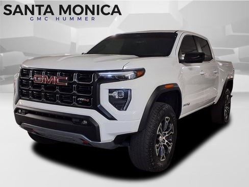 Used 2024 GMC Canyon AT4 image 1