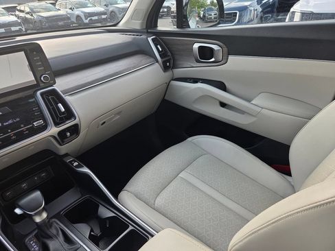 Used 2023 Kia Sorento X-Line EX AWD/4WD image 16