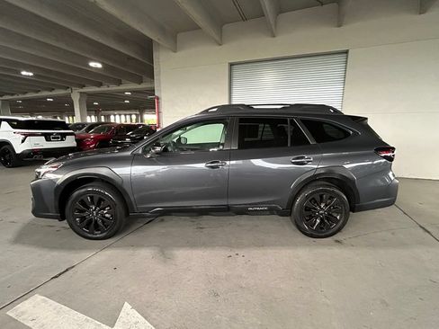 Used 2024 Subaru Outback Onyx Edition AWD/4WD image 2