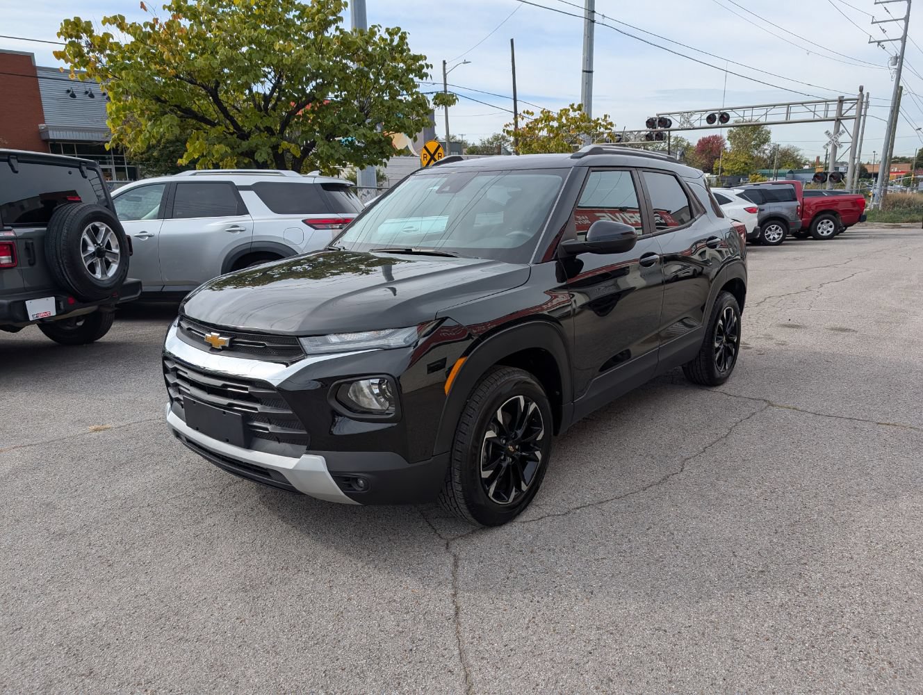 Used 2021 Chevrolet TrailBlazer LT w/ Convenience Package AWD/4WD image 1