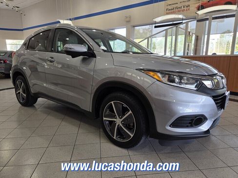 Used 2022 Honda HR-V EX image 3