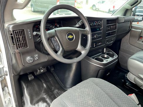 Used 2020 Chevrolet Express 2500 w/ Driver Convenience Package image 22