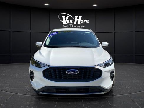 New 2025 Ford Escape Base w/ Class II Trailer Tow Package image 12