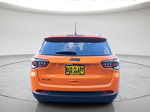 New 2026 Jeep Compass Latitude w/ Sun and Sound Group AWD/4WD image 4