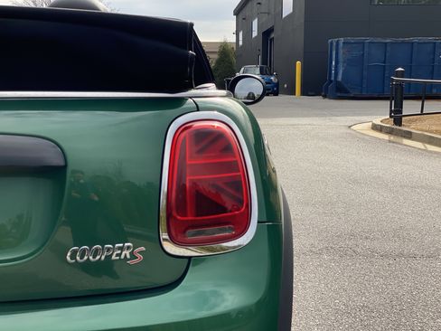 Certified 2024 MINI Cooper S image 36