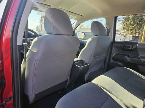 Used 2019 Toyota Tacoma SR w/ SR Convenience Package image 23