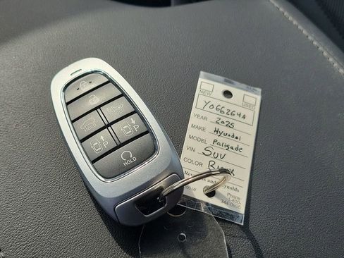 Used 2025 Hyundai Palisade Calligraphy image 38